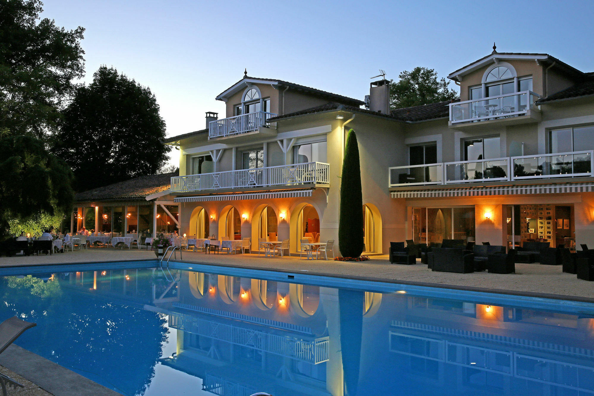 La Reserve Albi Hotel Restaurant Екстериор снимка
